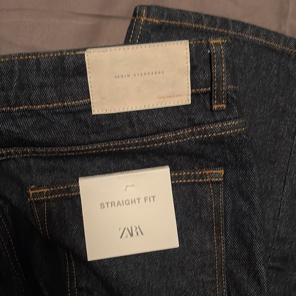 31W Dark Blue Zara Jeans Straight - Picture 2 of 3